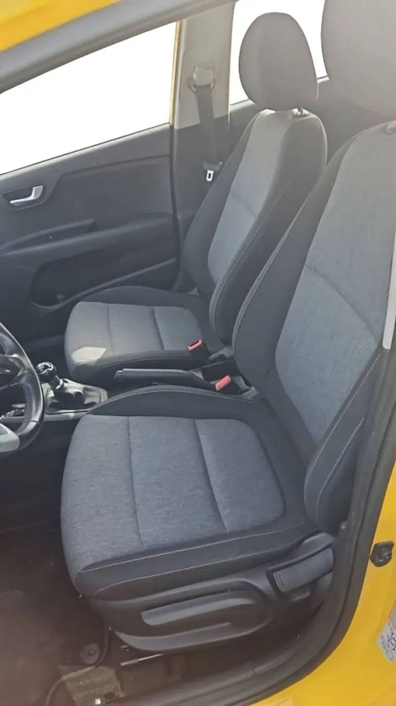 Kia Stonic usata a Salerno (6)