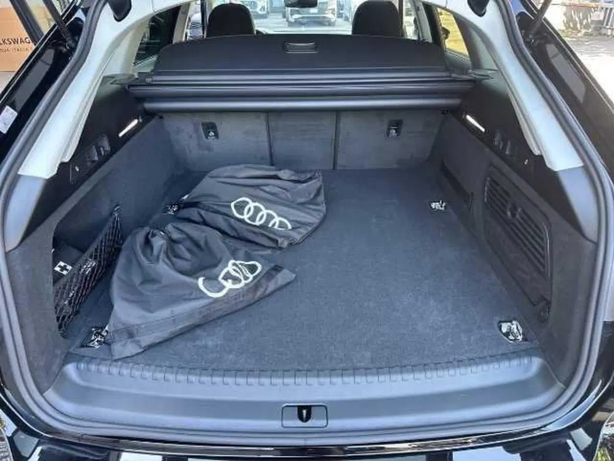 Audi A6 Avant nuova a Pistoia (19)