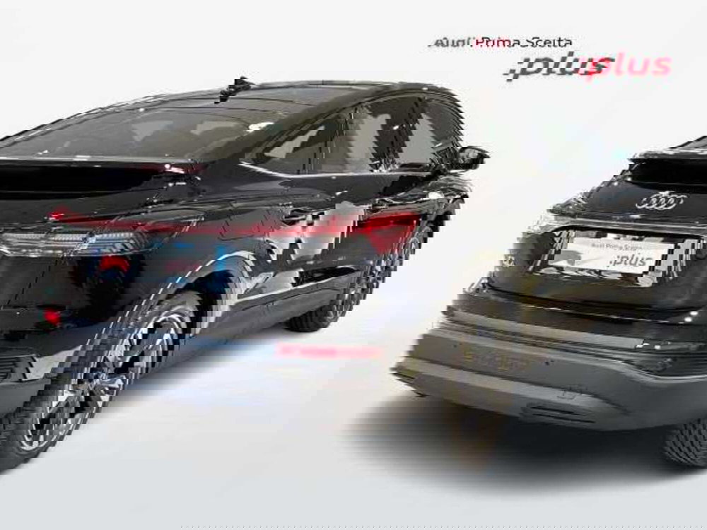 Audi Q4 Sportback nuova a Prato (2)