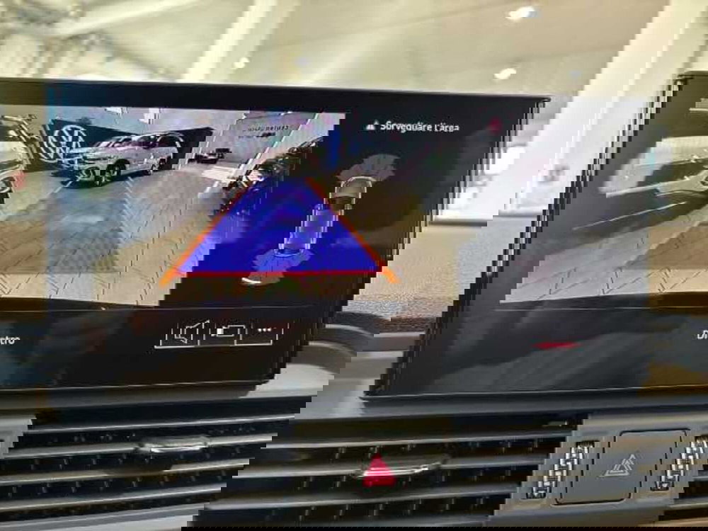 Audi Q5 nuova a Pistoia (16)