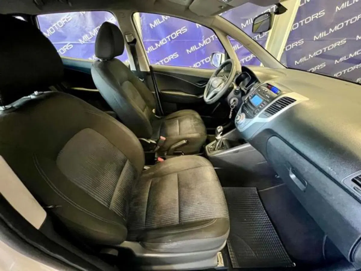 Hyundai ix20 usata a Messina (10)