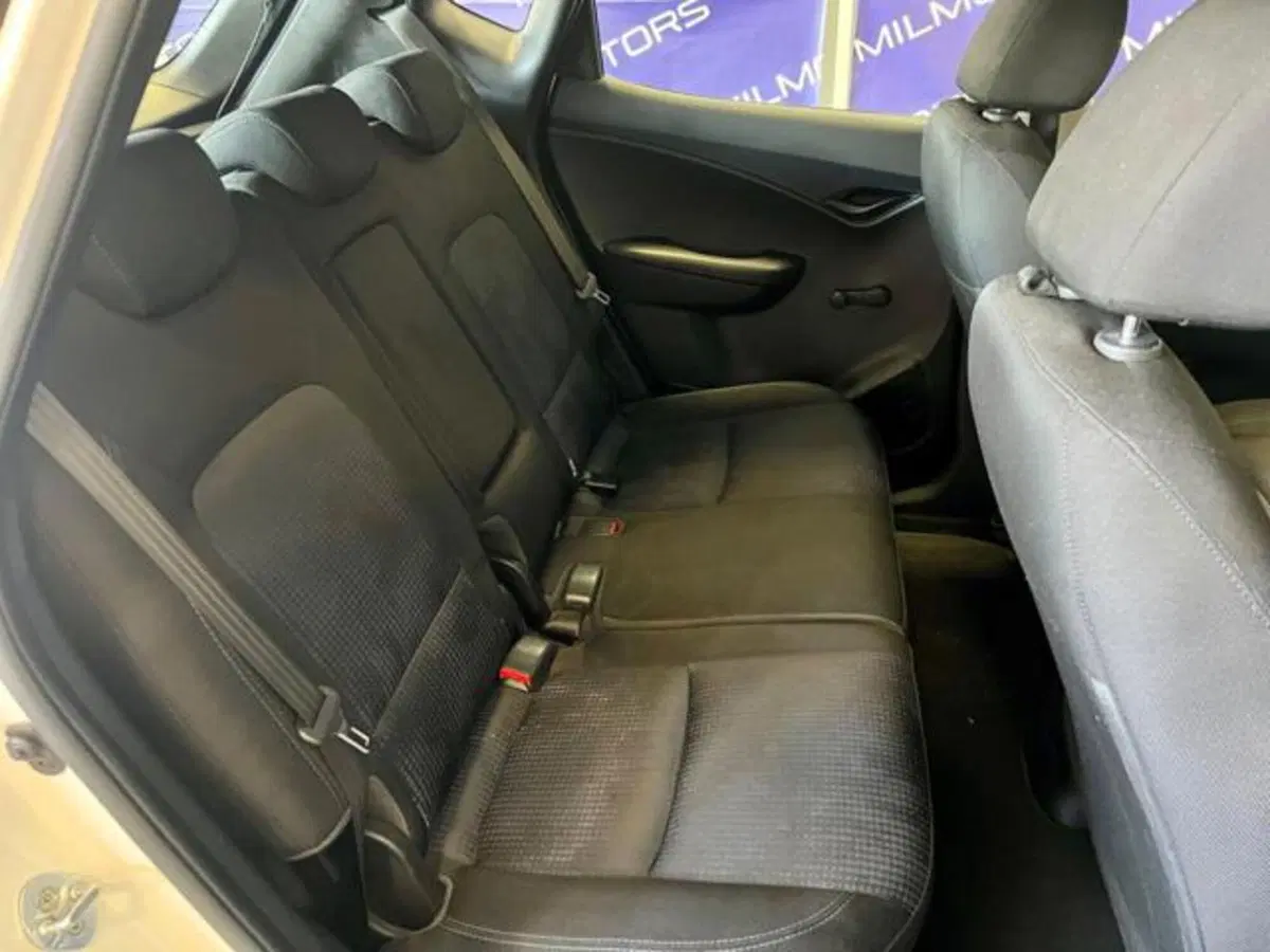 Hyundai ix20 usata a Messina (12)