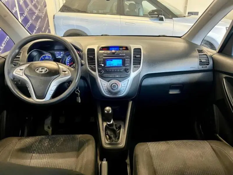 Hyundai ix20 usata a Messina (13)