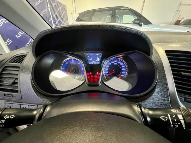 Hyundai ix20 usata a Messina (15)