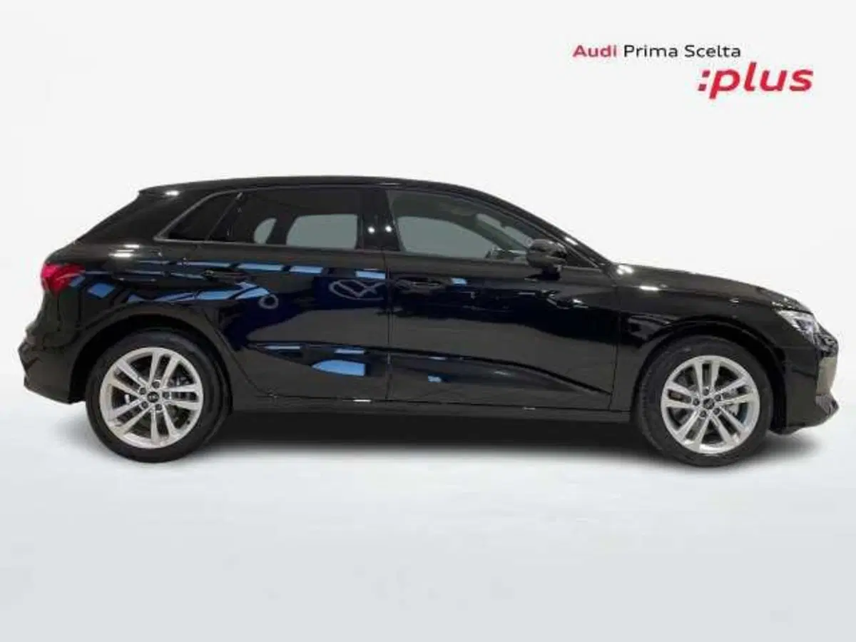 Audi A3 Sportback nuova a Pistoia (12)