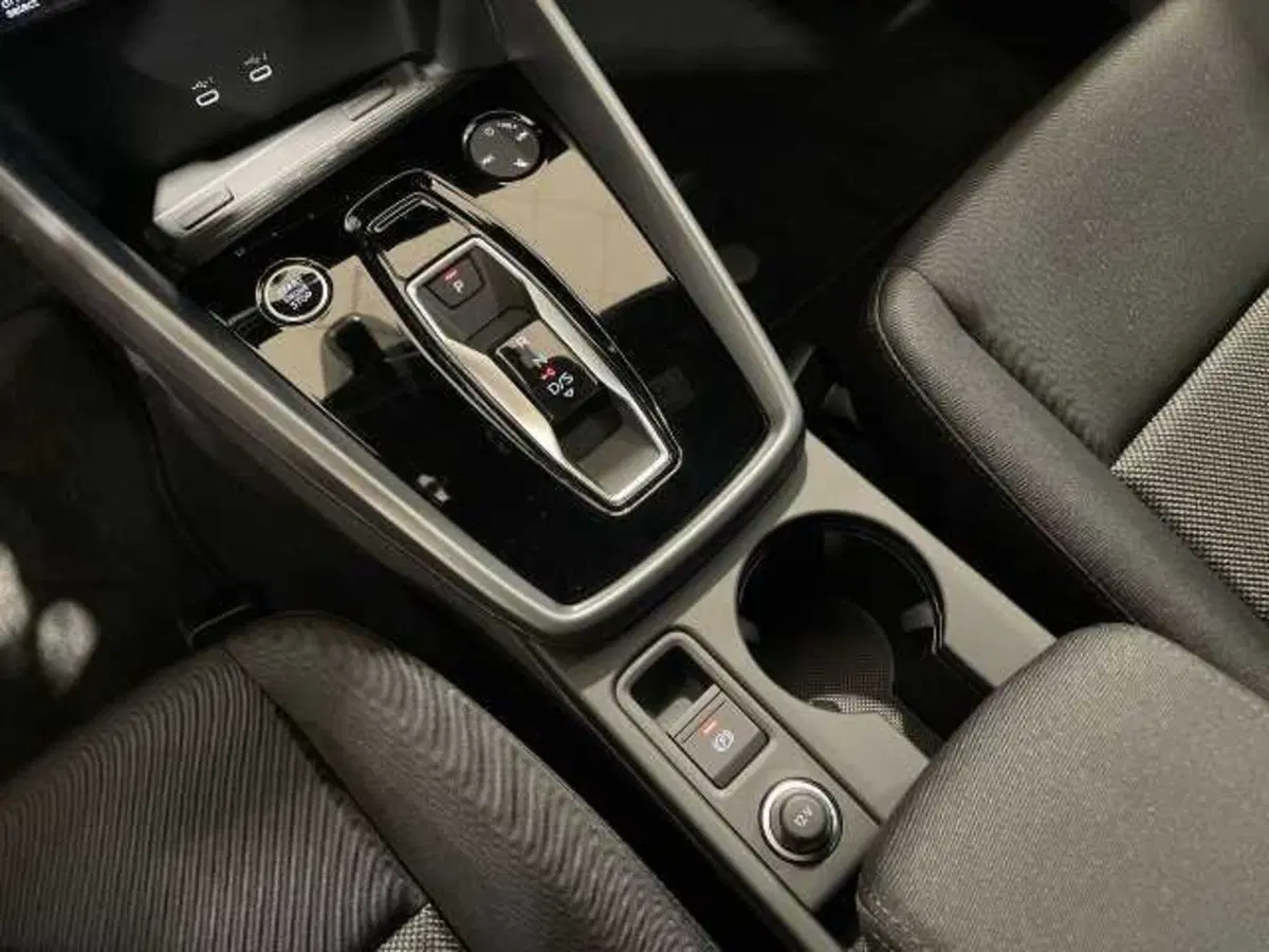 Audi A3 Sportback nuova a Pistoia (17)