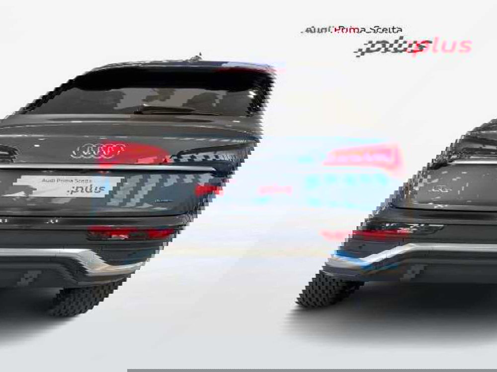 Audi Q5 Sportback nuova a Pistoia (11)