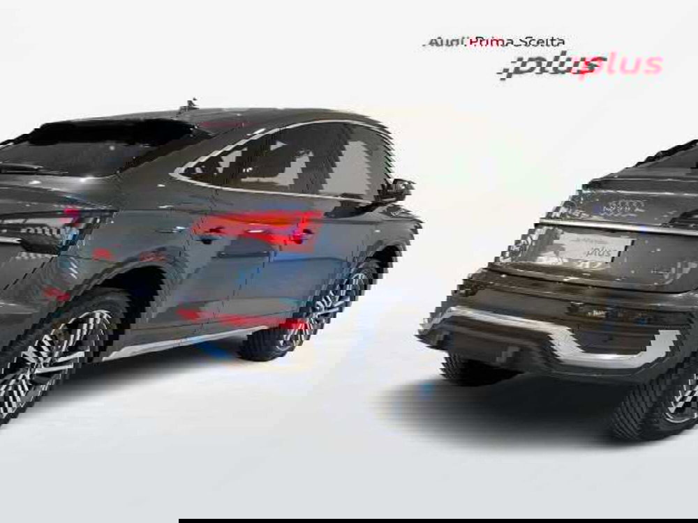 Audi Q5 Sportback nuova a Pistoia (2)