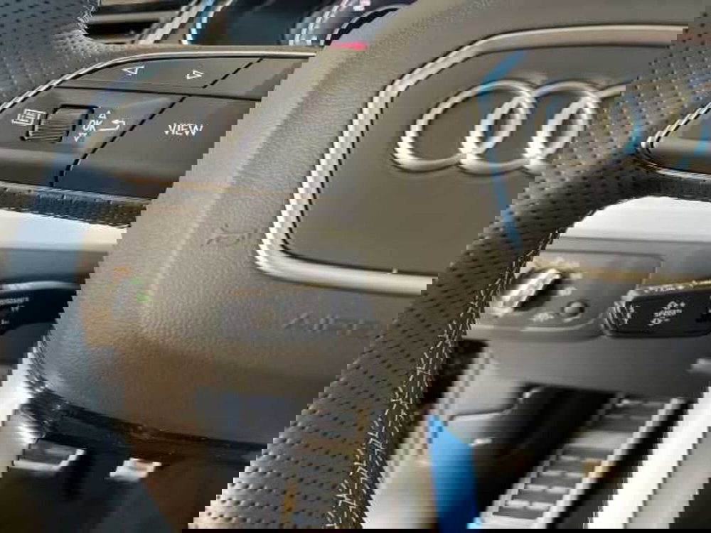 Audi Q5 Sportback nuova a Pistoia (5)