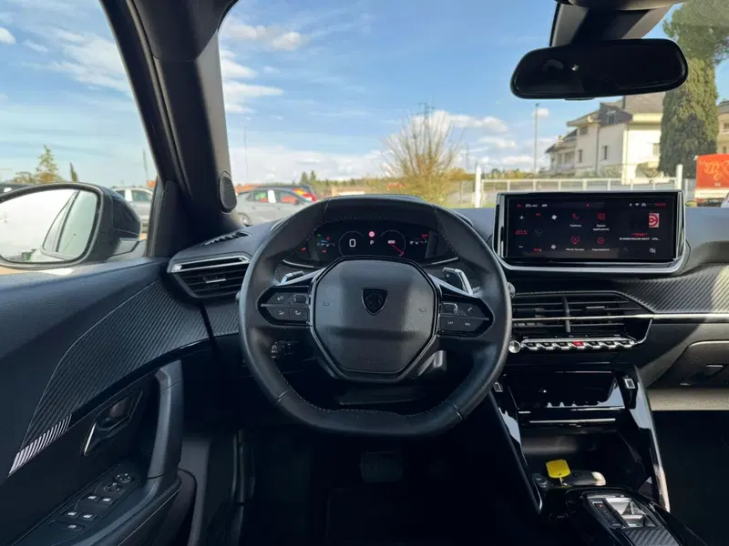 Peugeot 2008 usata a Firenze (18)