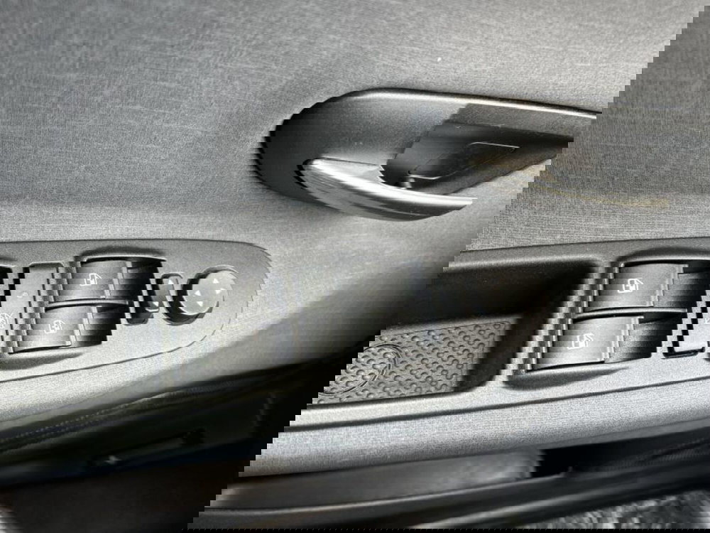 Lancia Ypsilon usata a Cuneo (12)