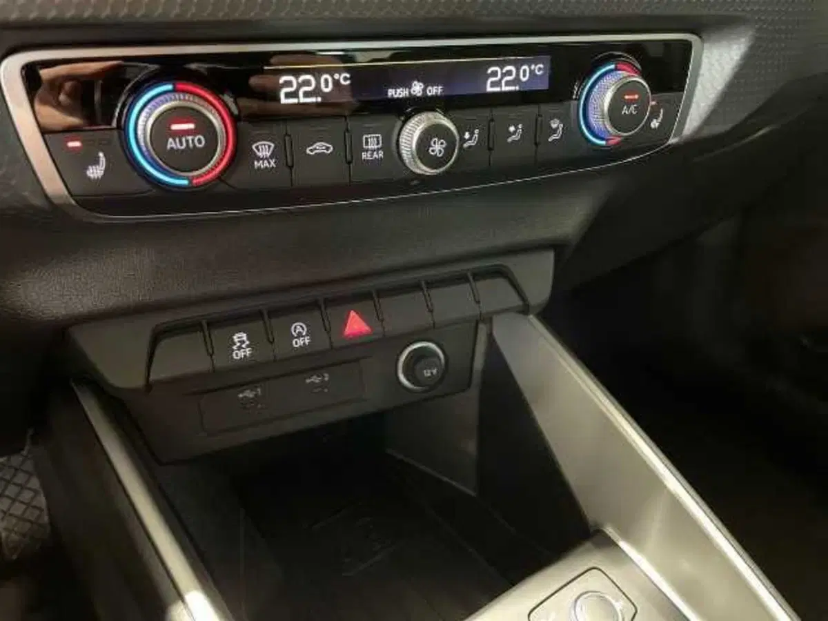 Audi A1 Sportback usata a Pistoia (9)