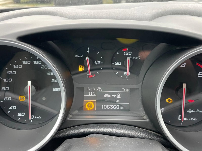 Alfa Romeo Giulietta usata a Ancona (12)