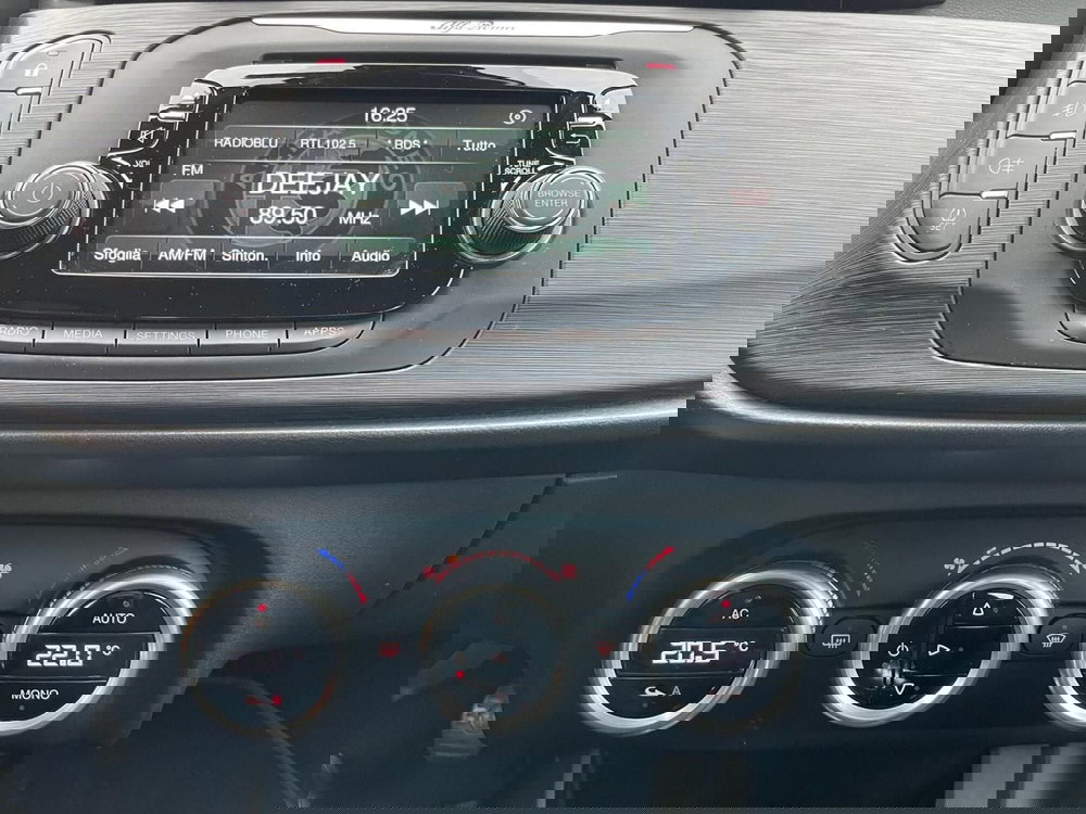 Alfa Romeo Giulietta usata a Ancona (13)