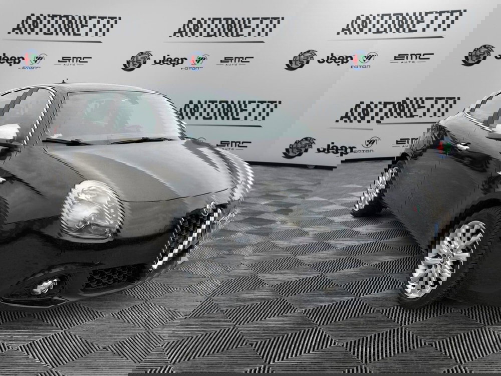 Alfa Romeo Giulietta usata a Ancona (3)