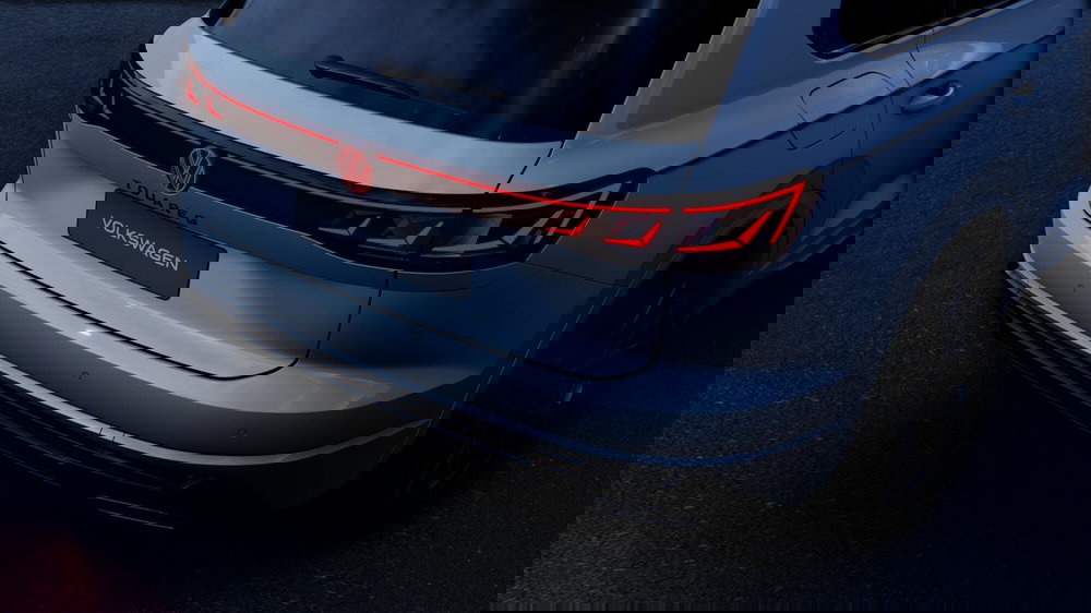 Volkswagen Touareg nuova a Reggio Calabria (10)