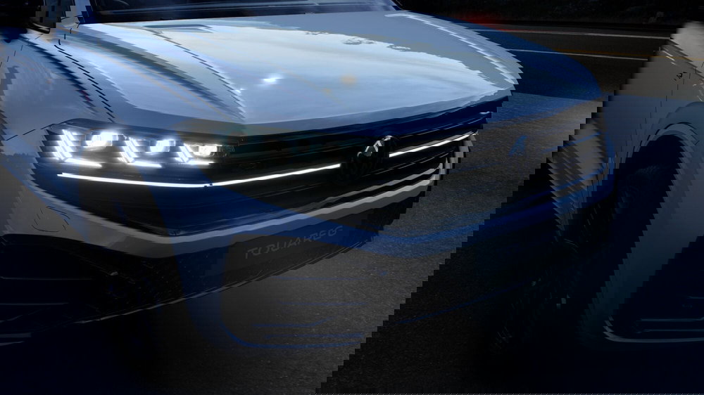 Volkswagen Touareg nuova a Reggio Calabria (13)