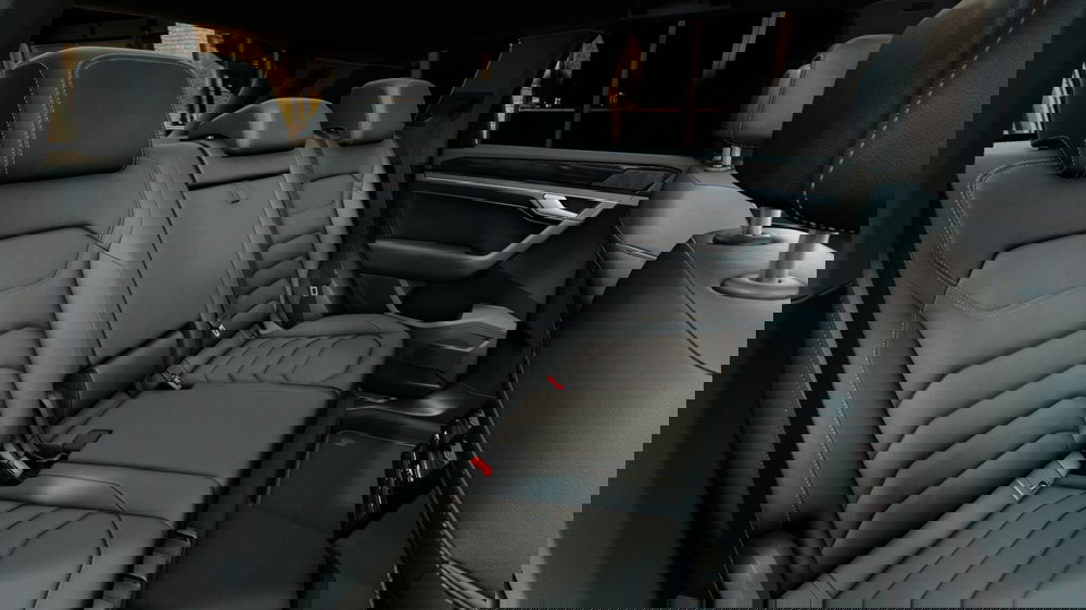 Volkswagen Touareg nuova a Reggio Calabria (17)