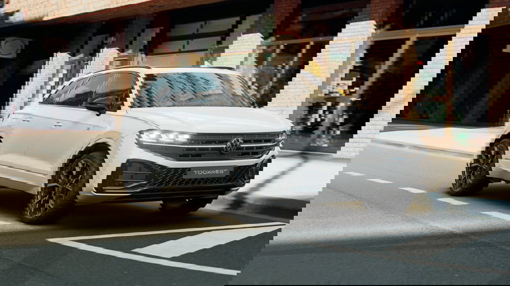 Volkswagen Touareg nuova a Reggio Calabria (4)