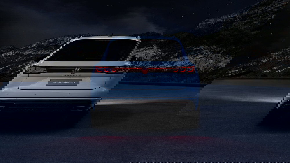 Volkswagen Touareg nuova a Reggio Calabria (9)