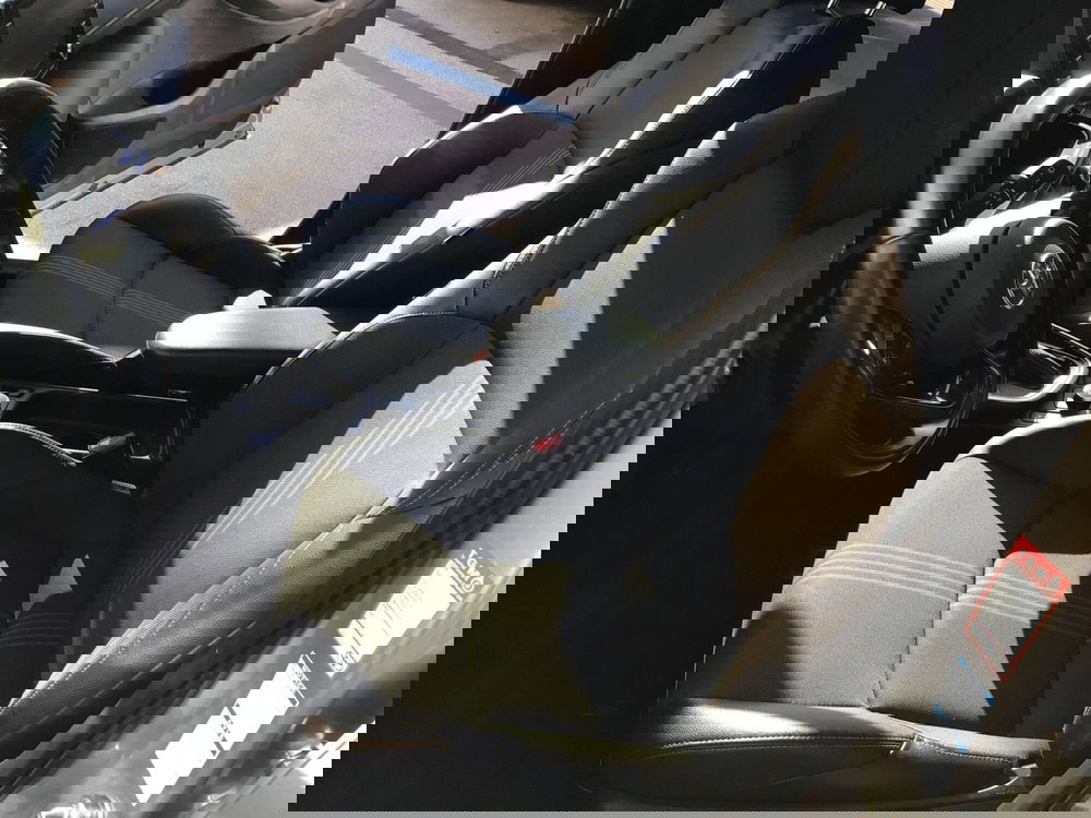 Toyota Yaris Cross usata a Genova (11)