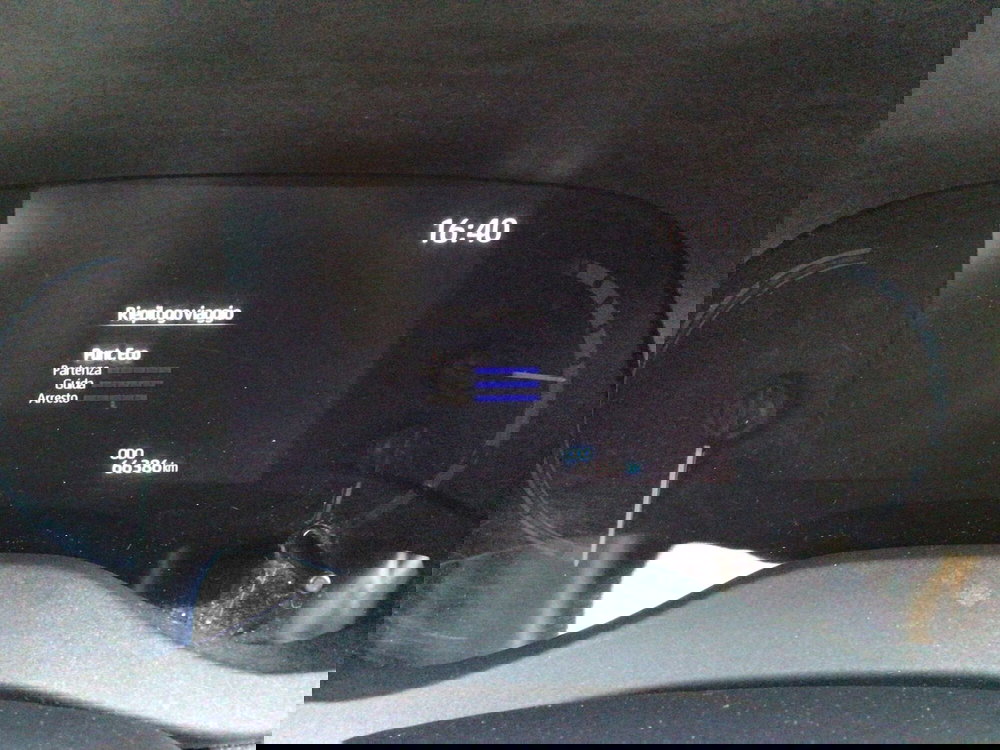 Toyota Yaris Cross usata a Genova (12)