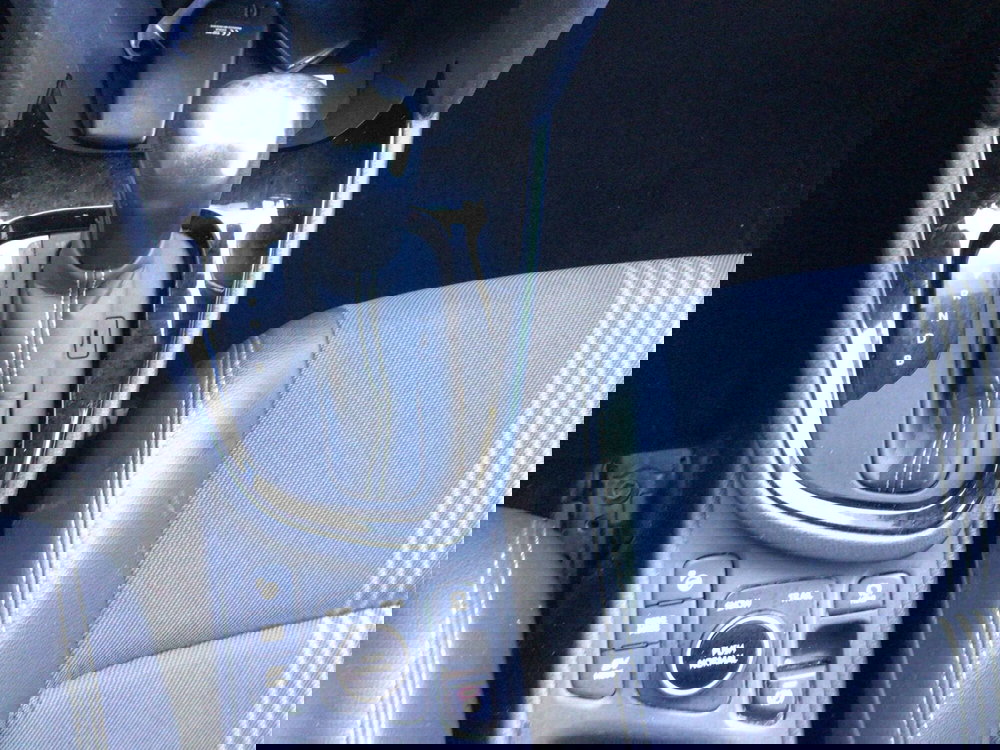 Toyota Yaris Cross usata a Genova (16)