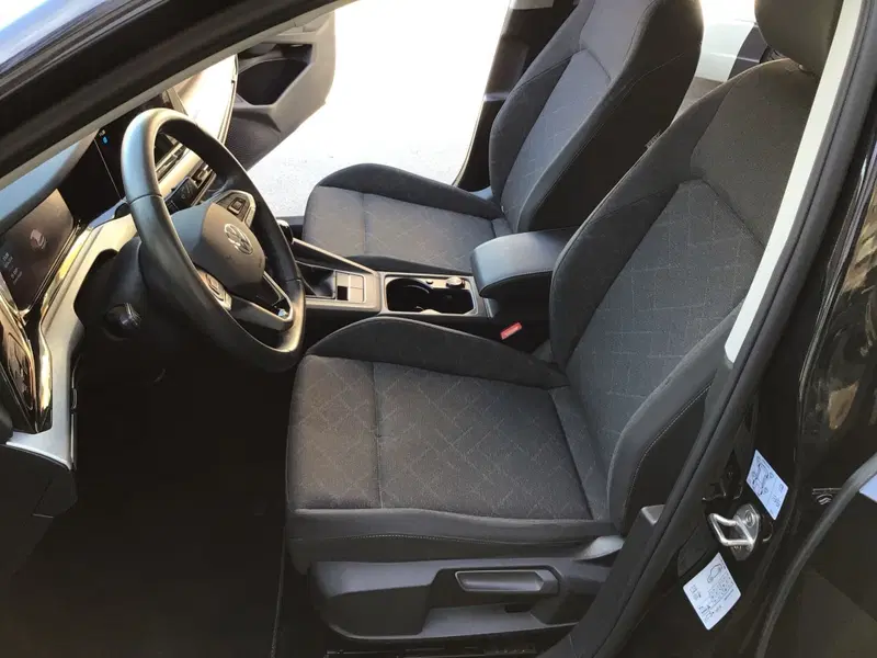 Volkswagen Golf usata a Genova (13)