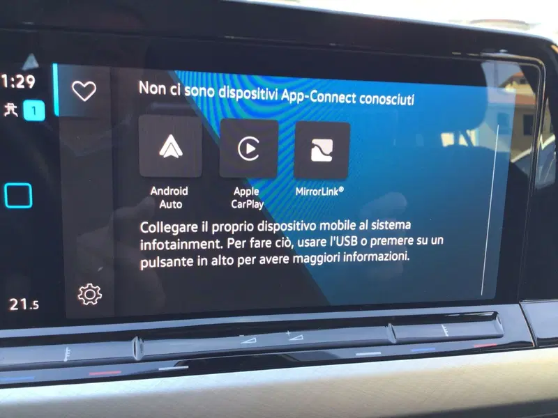 Volkswagen Golf usata a Genova (17)