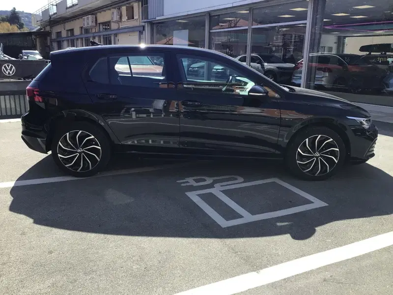 Volkswagen Golf usata a Genova (4)