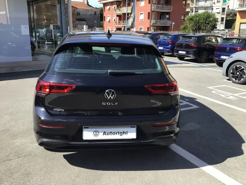 Volkswagen Golf usata a Genova (6)