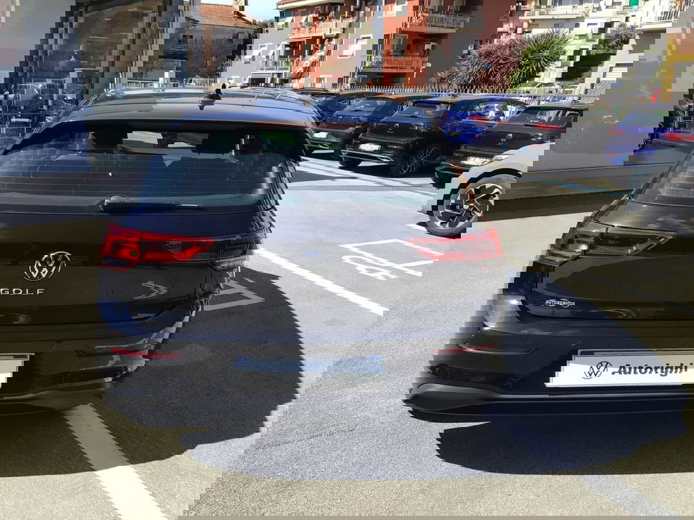 Volkswagen Golf usata a Genova (6)