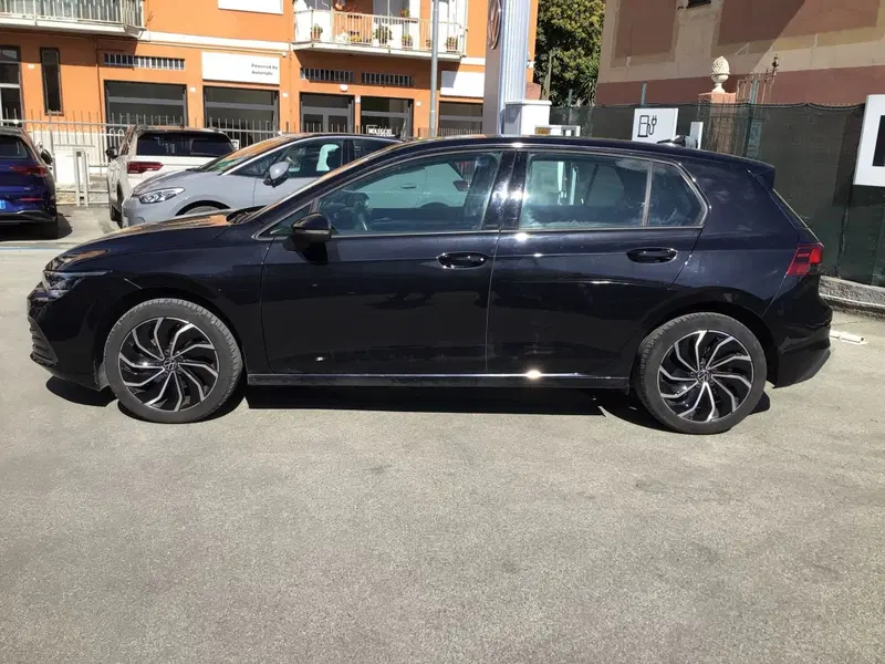 Volkswagen Golf usata a Genova (8)