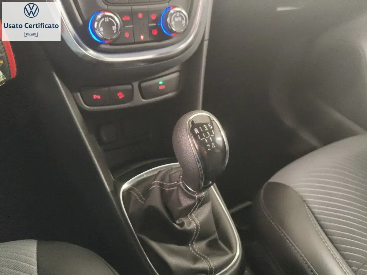 Opel Mokka usata a Genova (14)