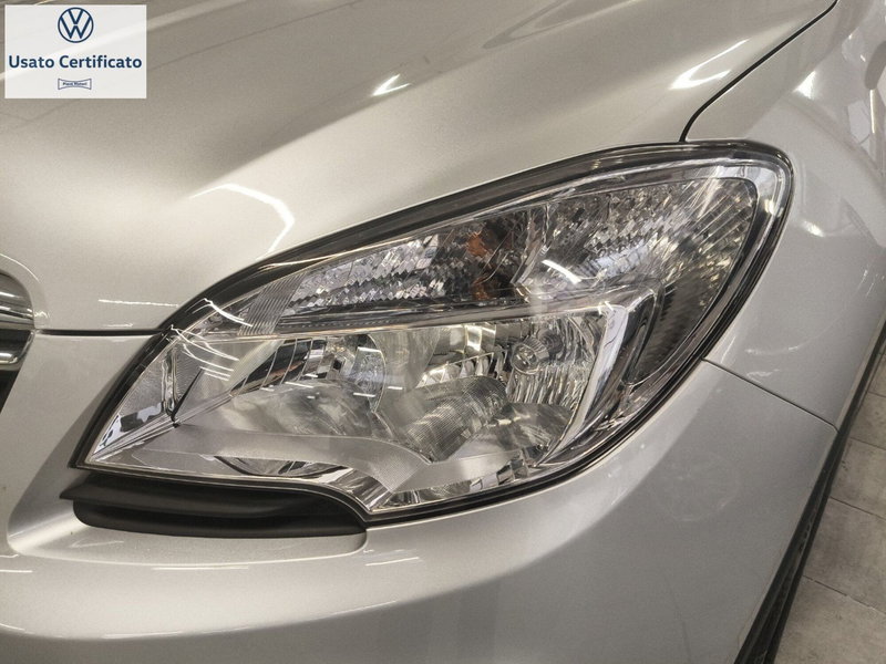 Opel Mokka usata a Genova (6)