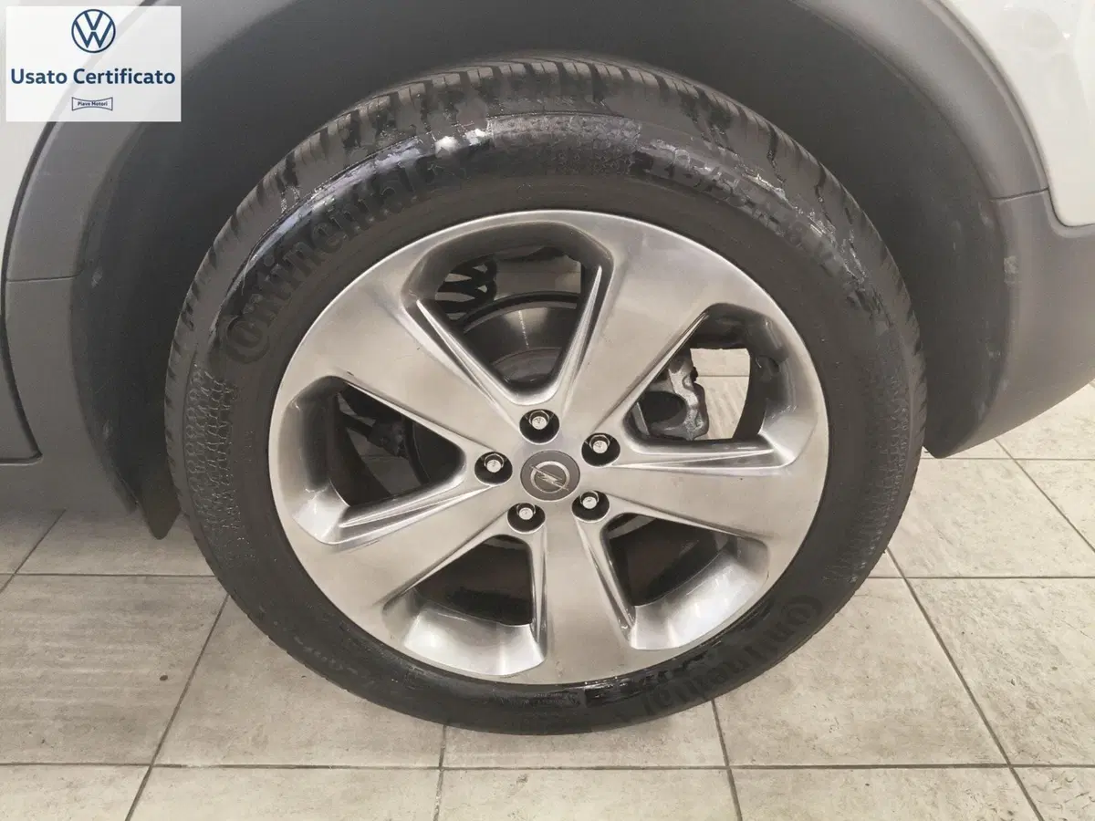 Opel Mokka usata a Genova (8)