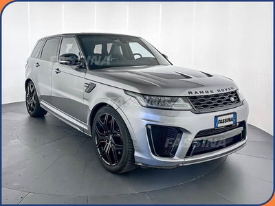Land Rover Range Rover Sport 5.0 V8 S/C 575 CV SVR Carbon Edition del 2021 usata a Milano