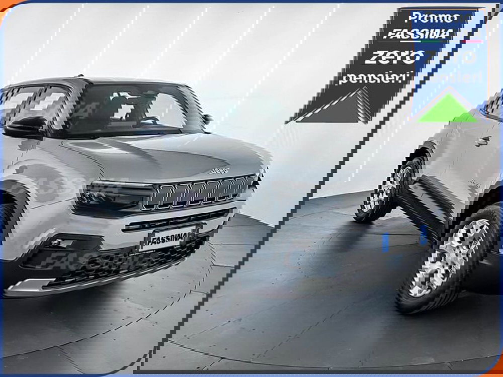 Jeep Avenger nuova a Milano