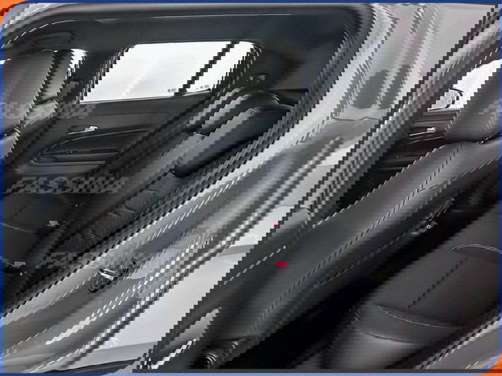 Jeep Avenger nuova a Milano (10)