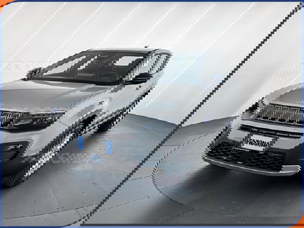 Jeep Avenger nuova a Milano (3)