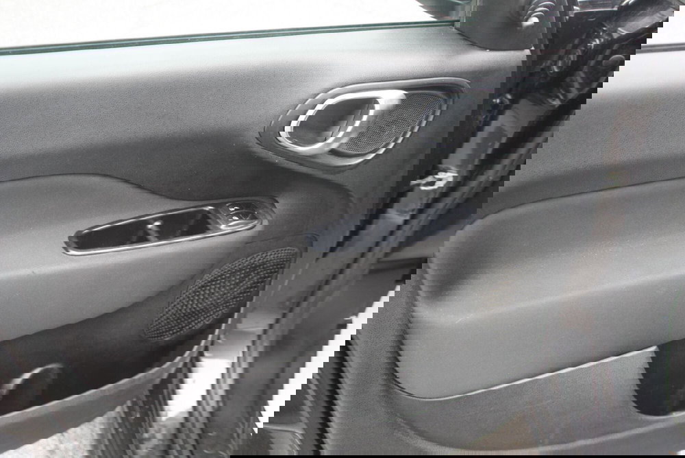 Fiat 500L usata a Catania (15)