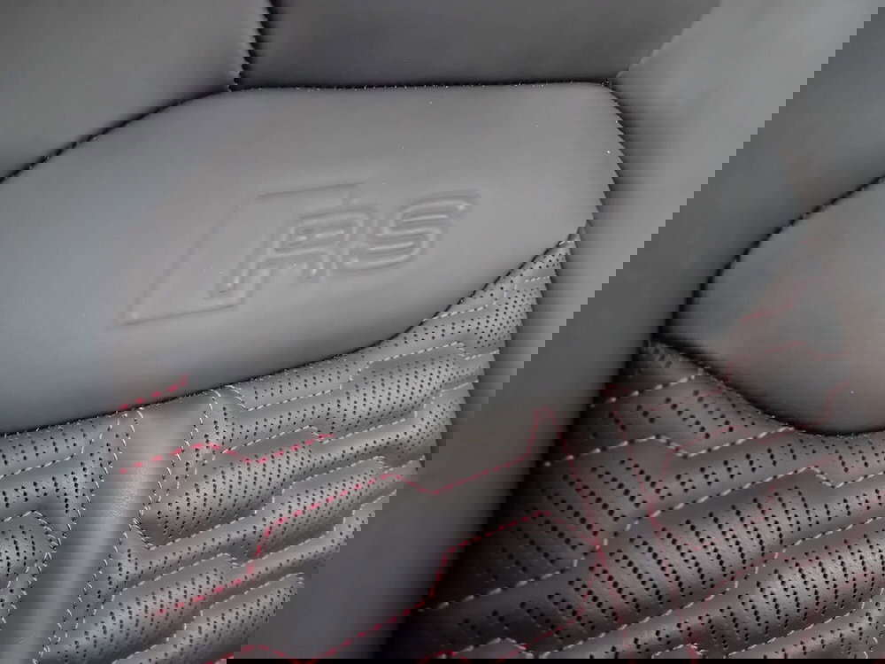 Audi RS Q8 usata a Bari (18)