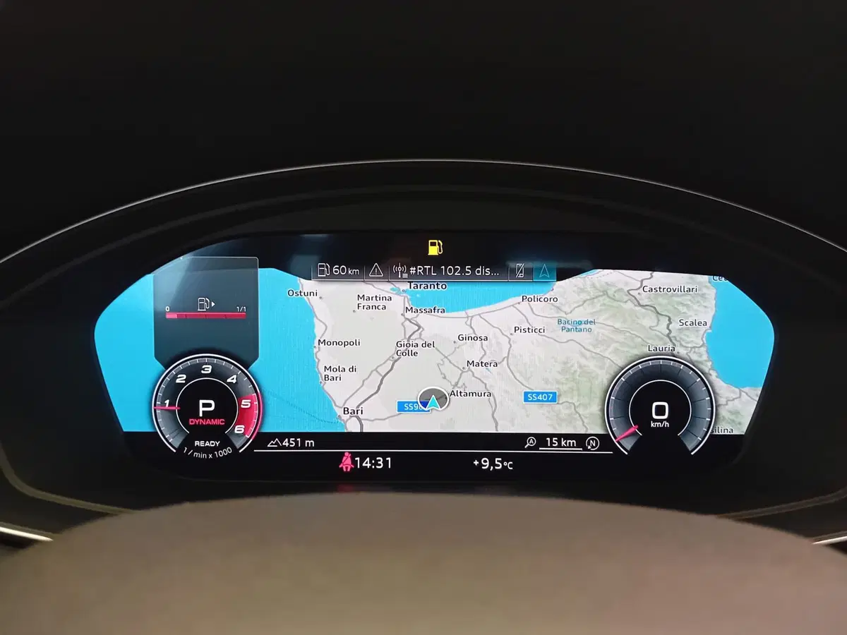 Audi Q5 Sportback usata a Bari (15)