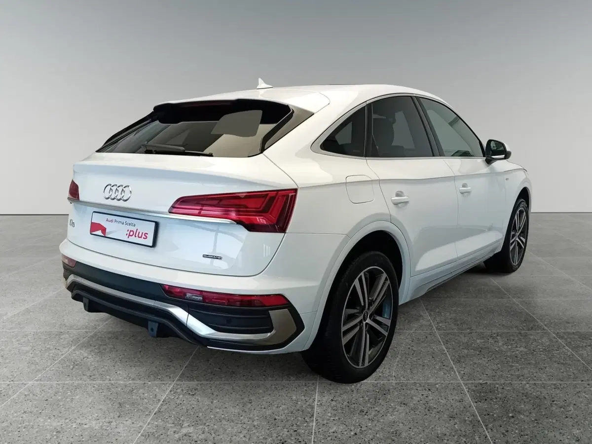 Audi Q5 Sportback usata a Bari (2)