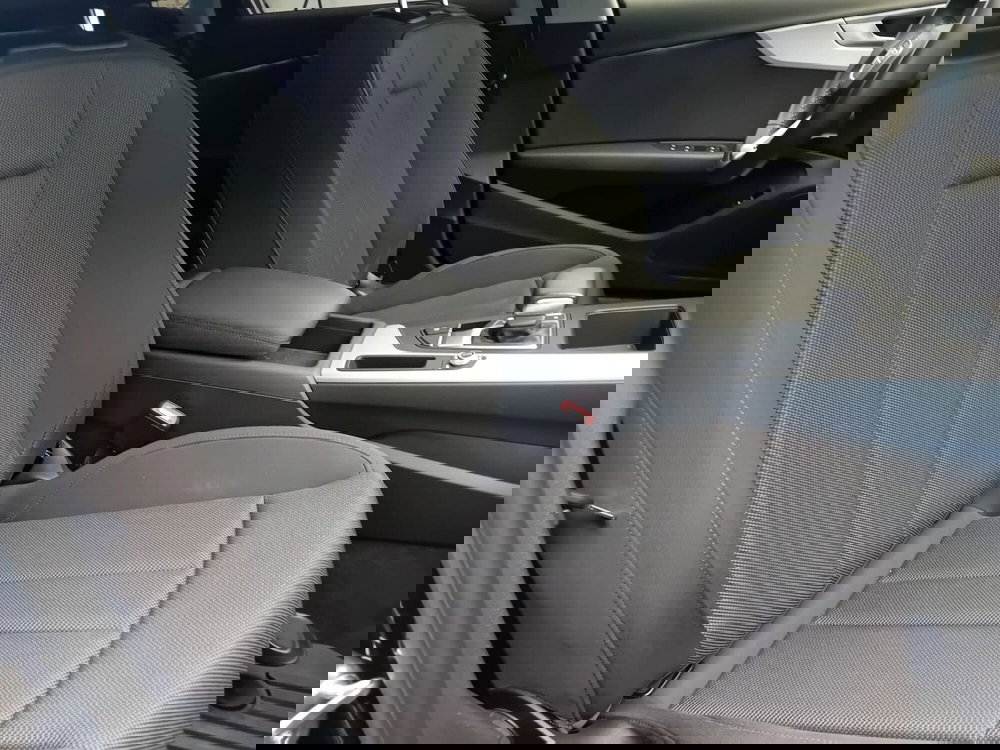 Audi A4 usata a Bari (11)