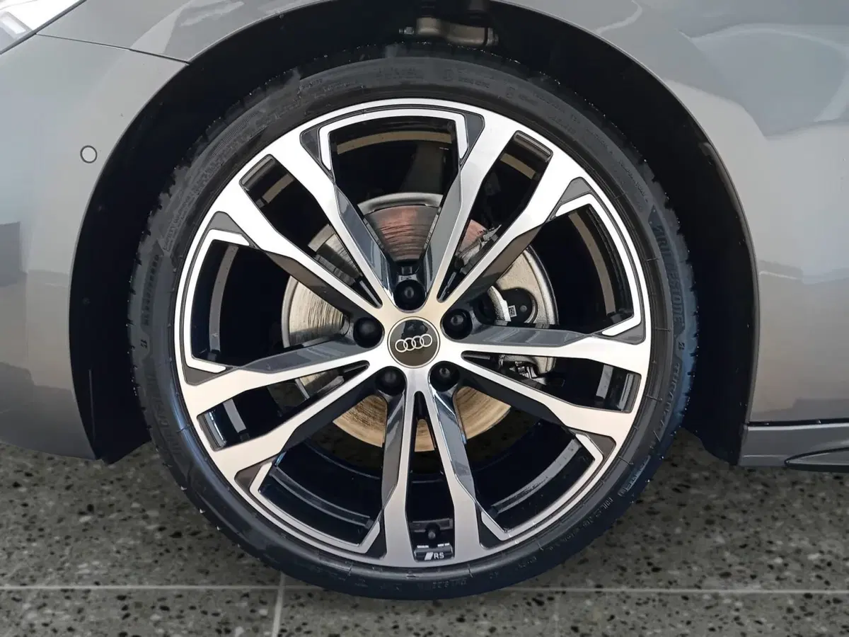 Audi A5 Avant usata a Bari (13)