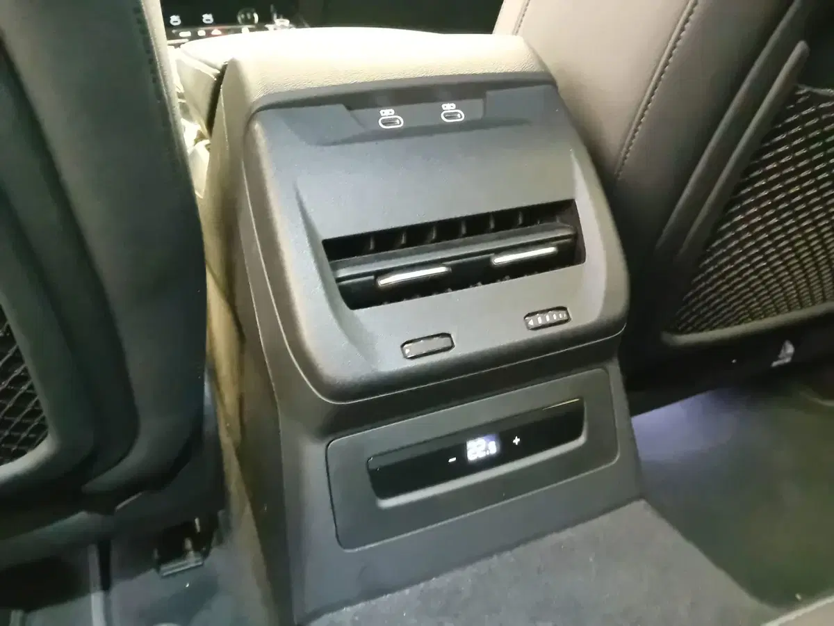Audi A5 Avant usata a Bari (18)