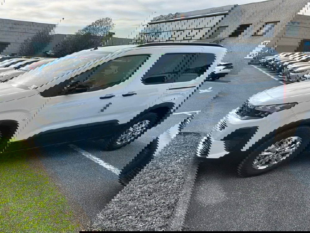 Peugeot Rifter nuova a Bergamo (2)