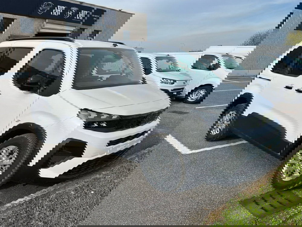 Peugeot Rifter nuova a Bergamo (7)