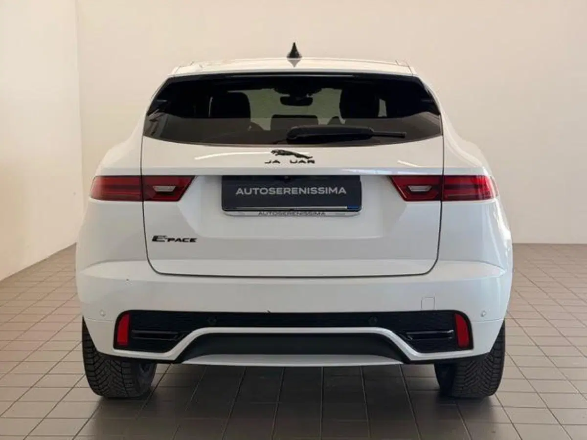 Jaguar E-Pace usata a Venezia (5)